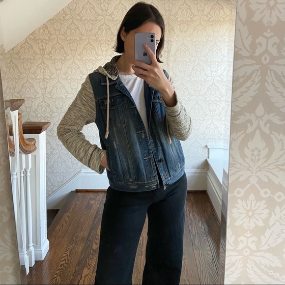 Jean Jacket with Sweater Sleeves - Picture 3 of 3